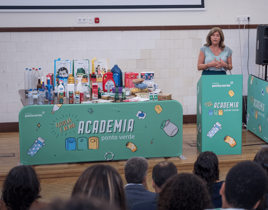 Academia Ponto Verde vai chegar a mais de 13 mil alunos este ano letivo